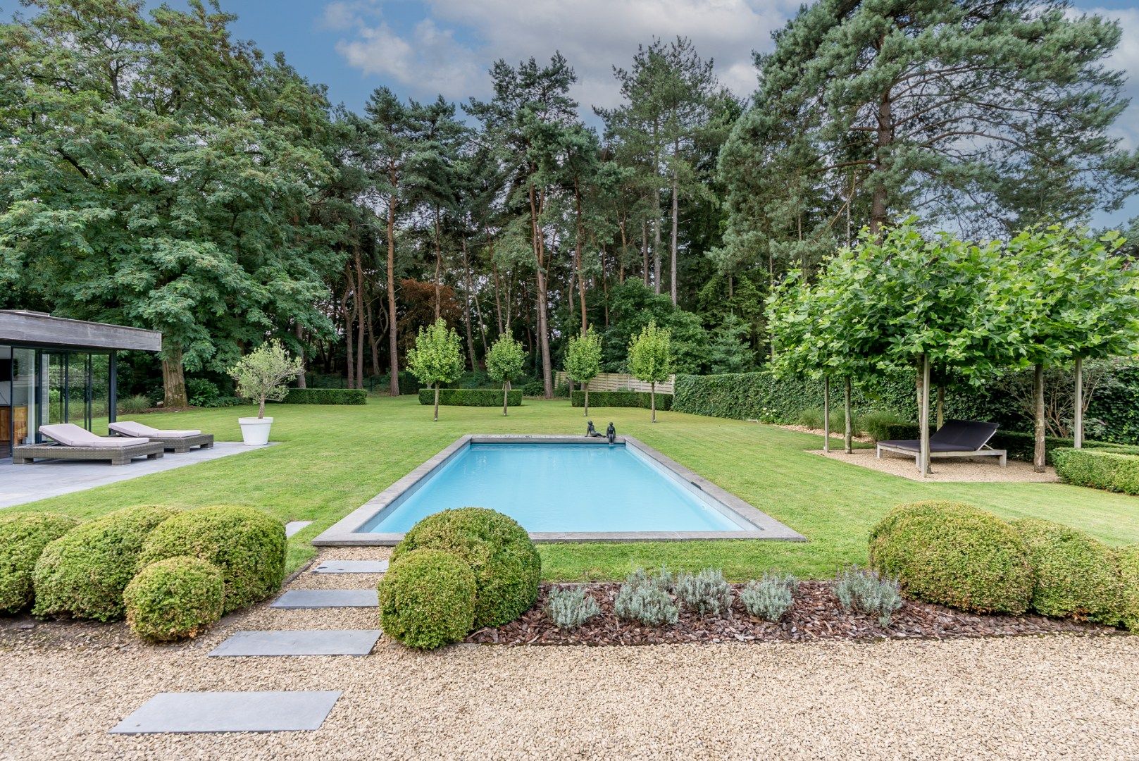 Prachtig gelegen villa met zwembad op 33 are tegen de Keiheuvel ! foto 3