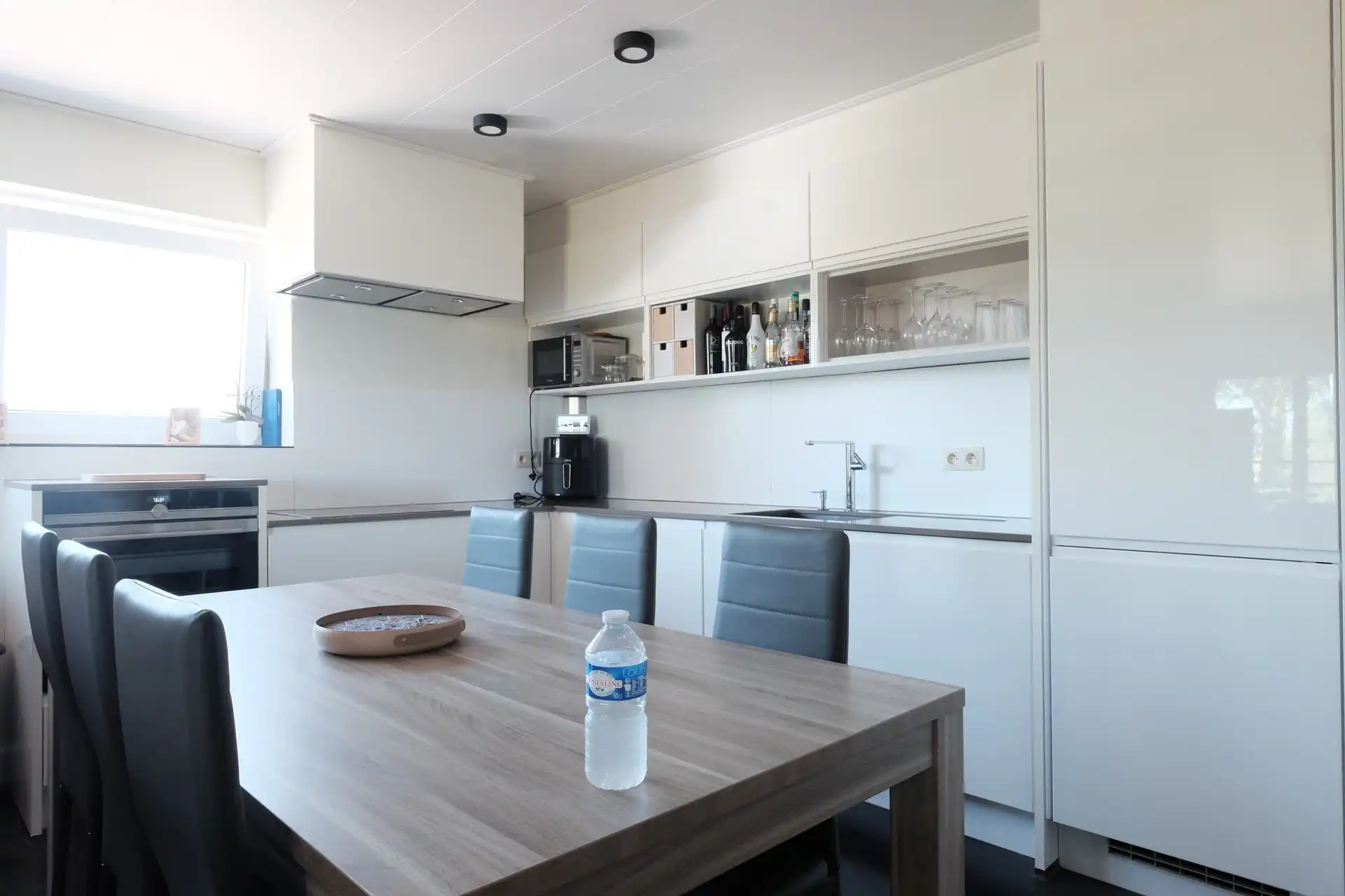 Ruim en landelijk gelegen duplex-appartement met 3 slaapkamers en overdekt terras foto 5