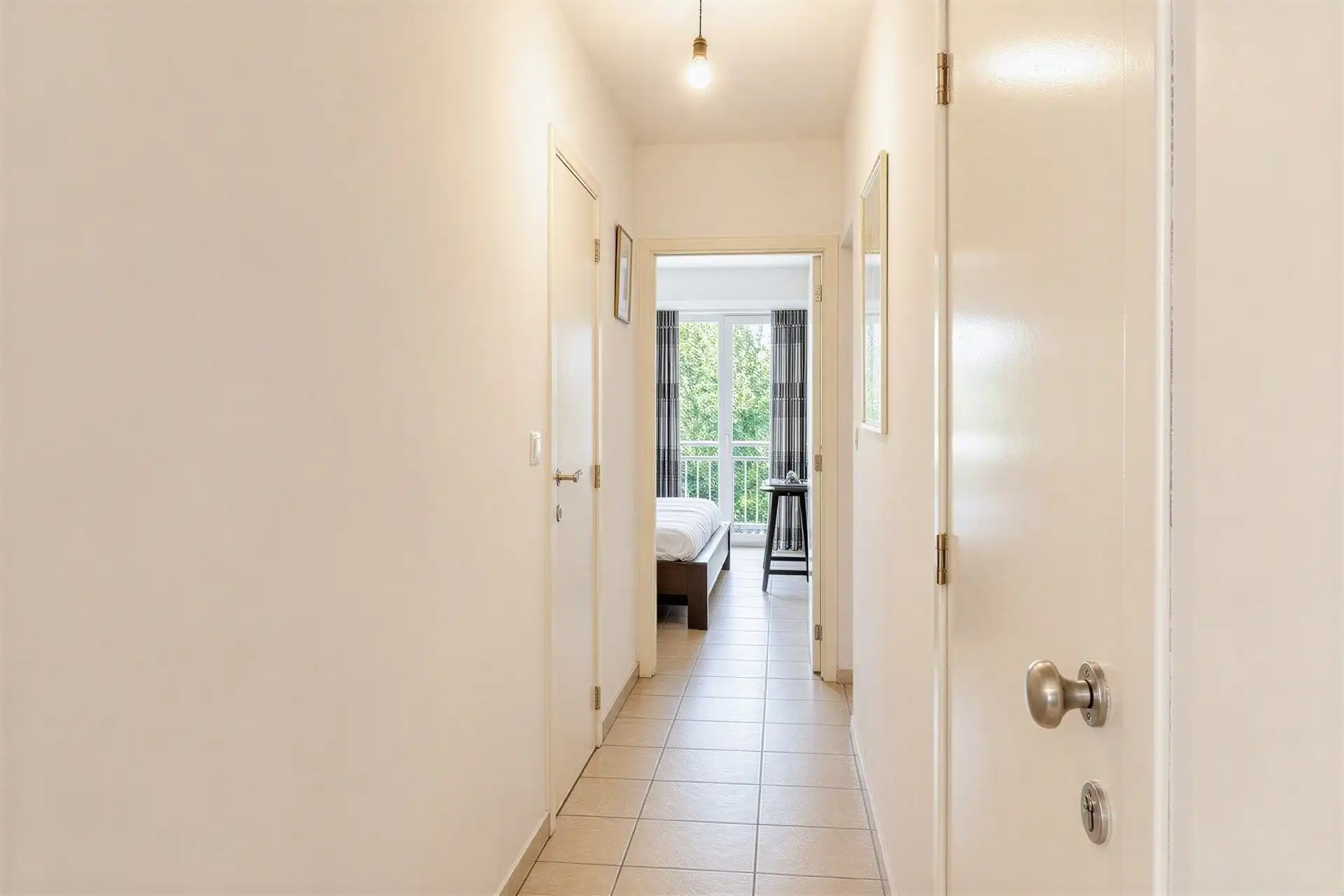 Instapklaar appartement met 2 slaapkamers foto 12