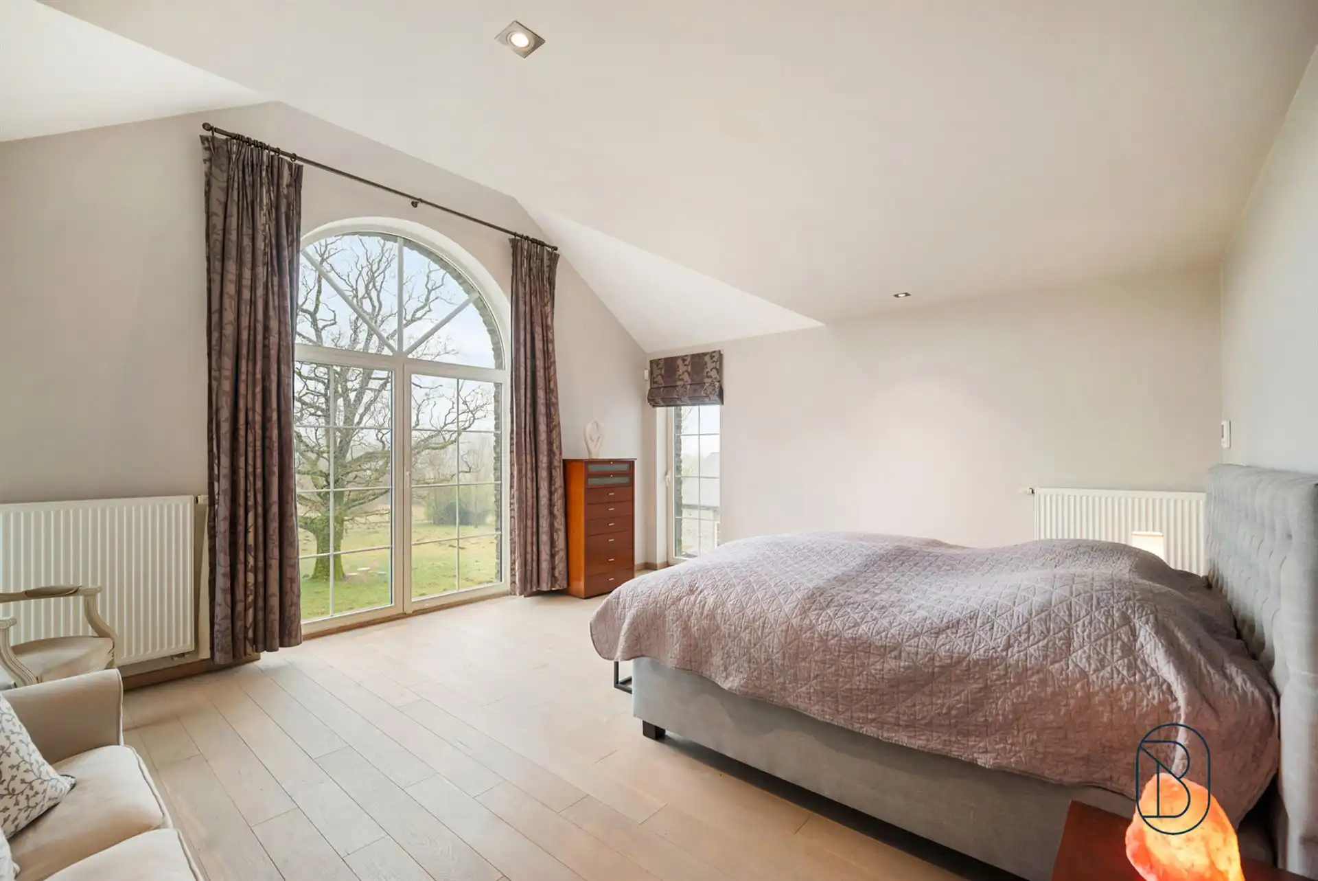 Topgelegen prachtige vakantiewoning met binnenzwembad foto 24