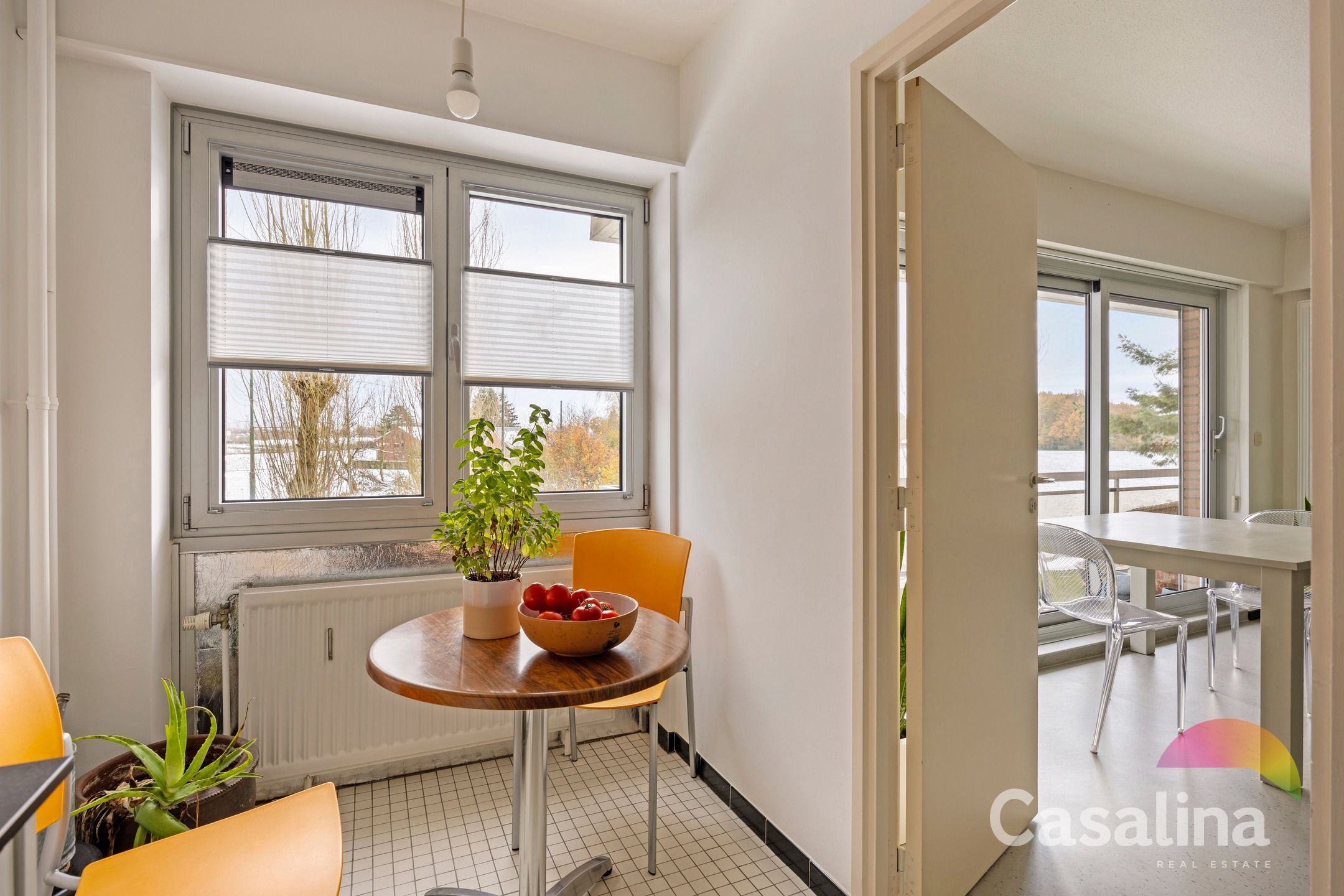 Mooi gerenoveerd appartement van 103,00 m² te koop foto 4