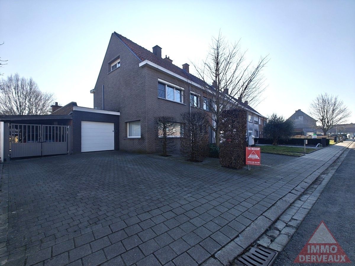Menen - Halfopen instapklare woning foto 2