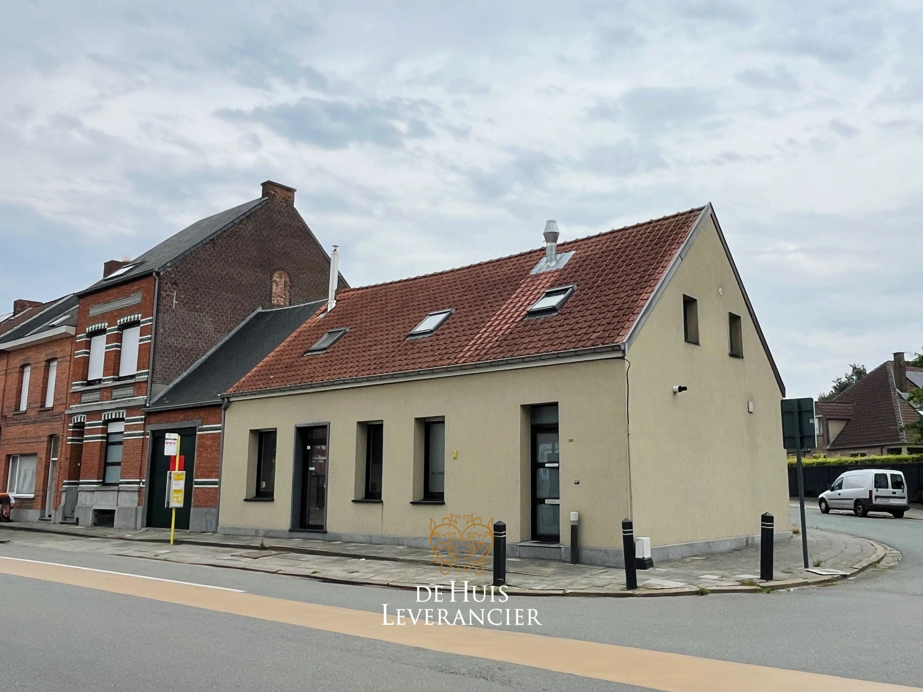 Handelsruimte (voormalig frituur) in centrum-Kontich te koop foto 8