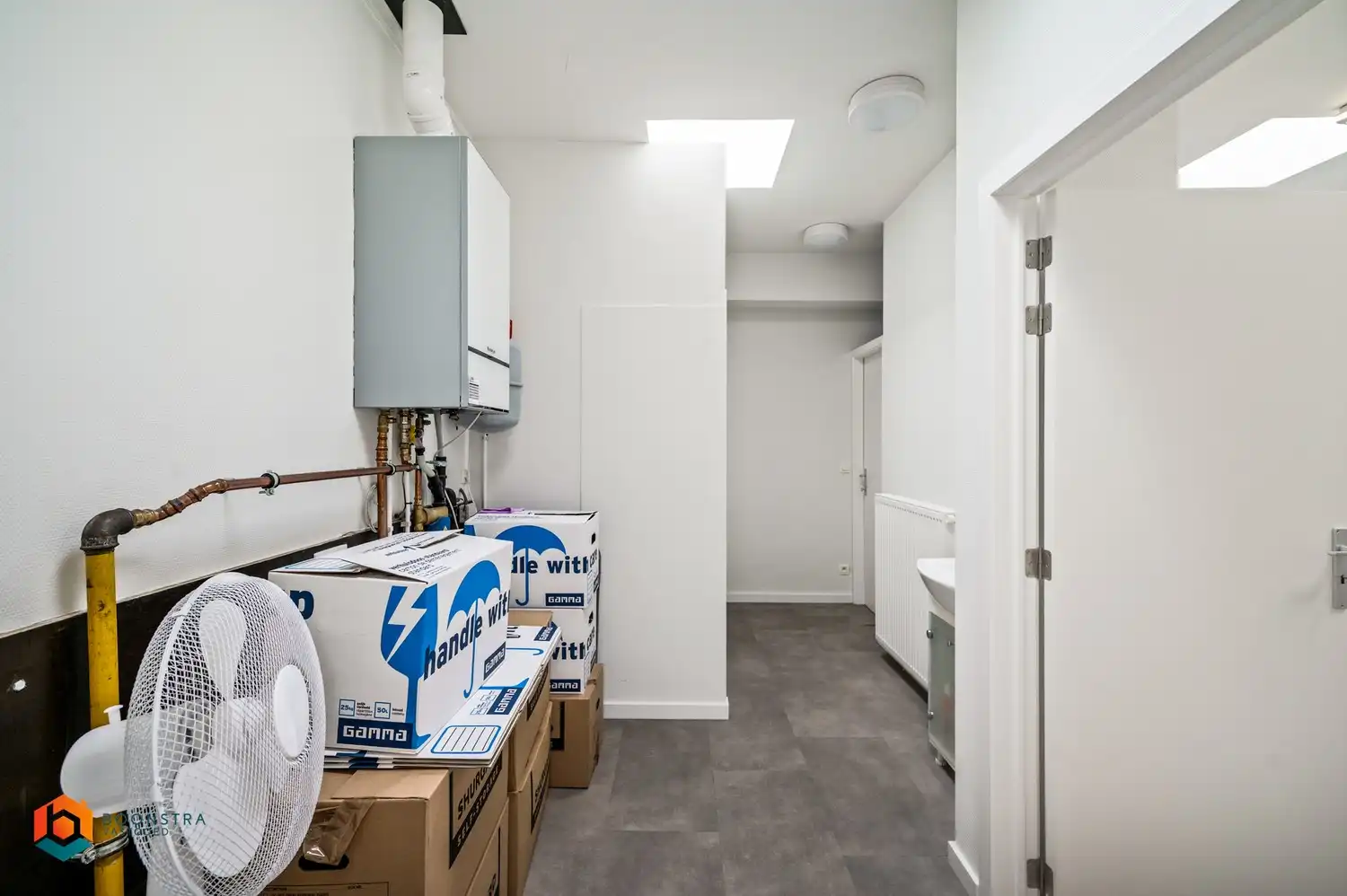 Kantoorruimte van 180 m² met ruime te Beerzel foto 12