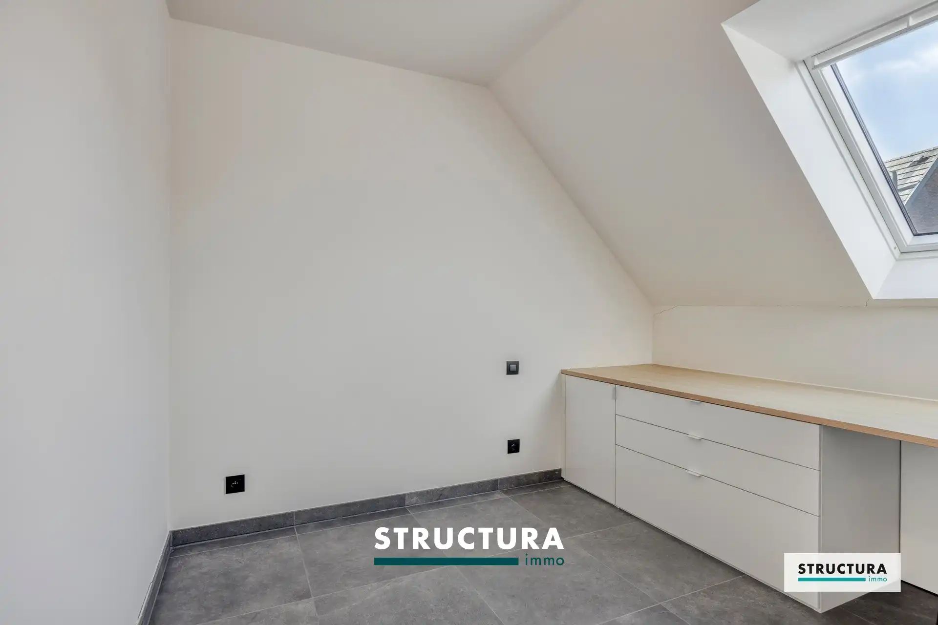 Luxueus appartement op de bovenste verdieping foto 14