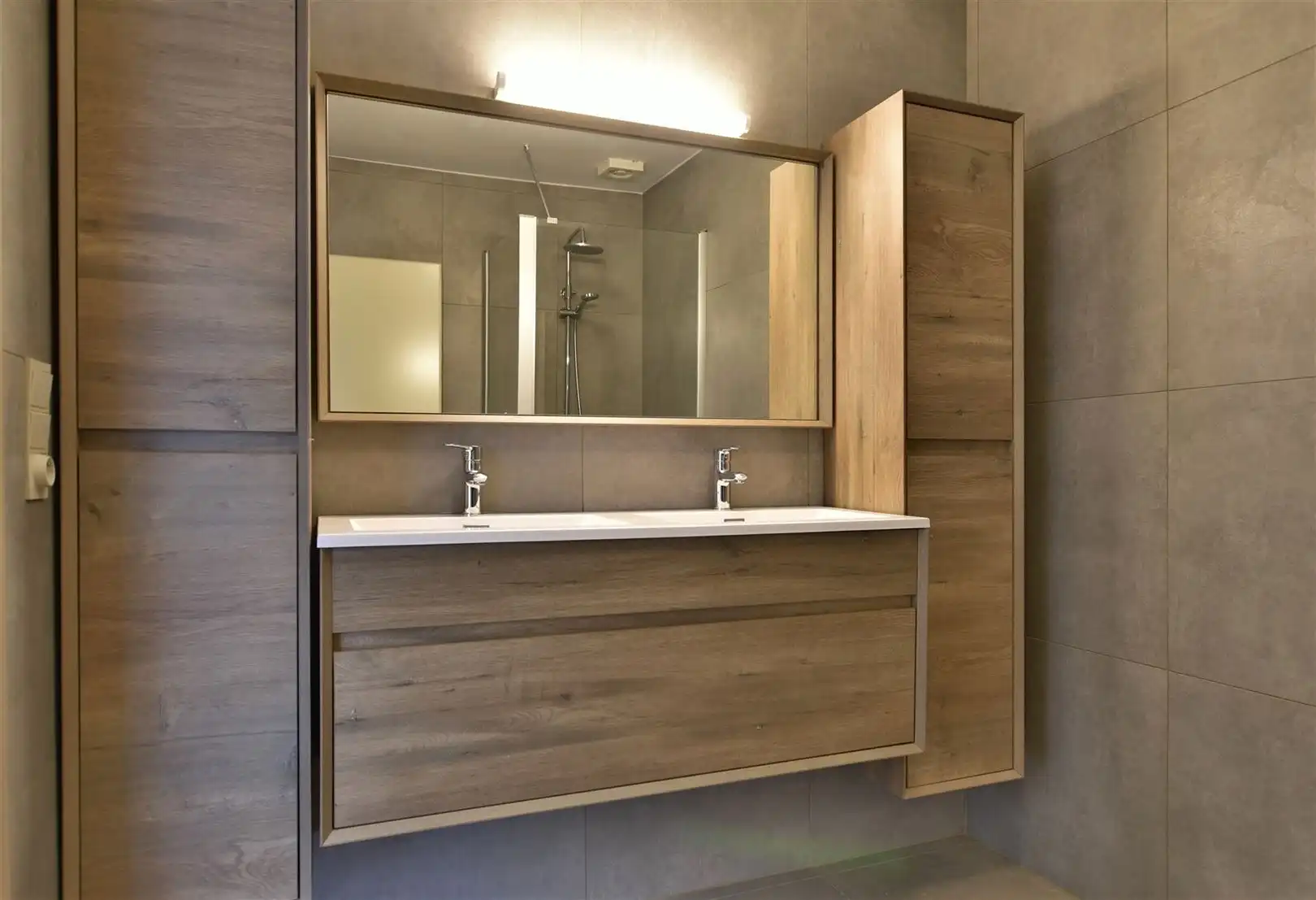 Ruime triplex appartement in het centrum Dendermonde foto 12