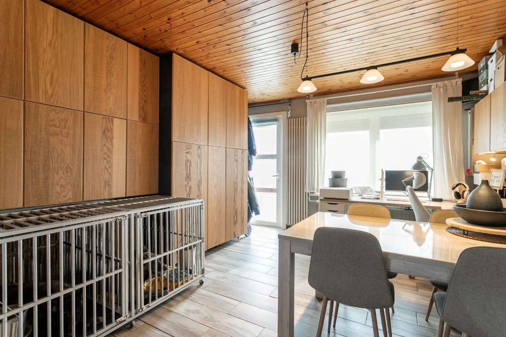 Op te frissen 3-gevel woning foto 3