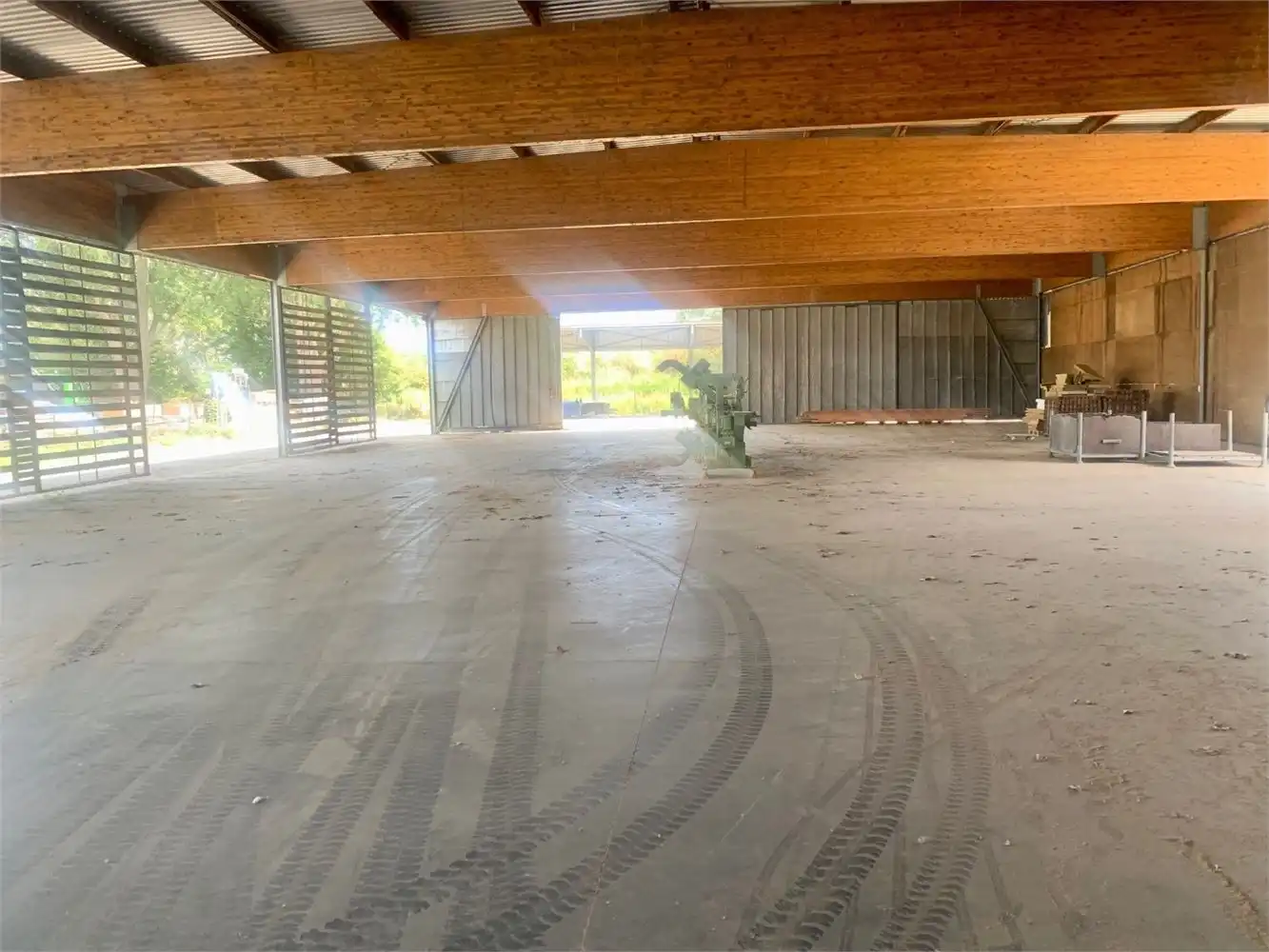 UNIEK BEDRIJFSGEBOUW MET OPTIONELE SHOWROOM INDUSTRIEZONE NOORD II foto 12