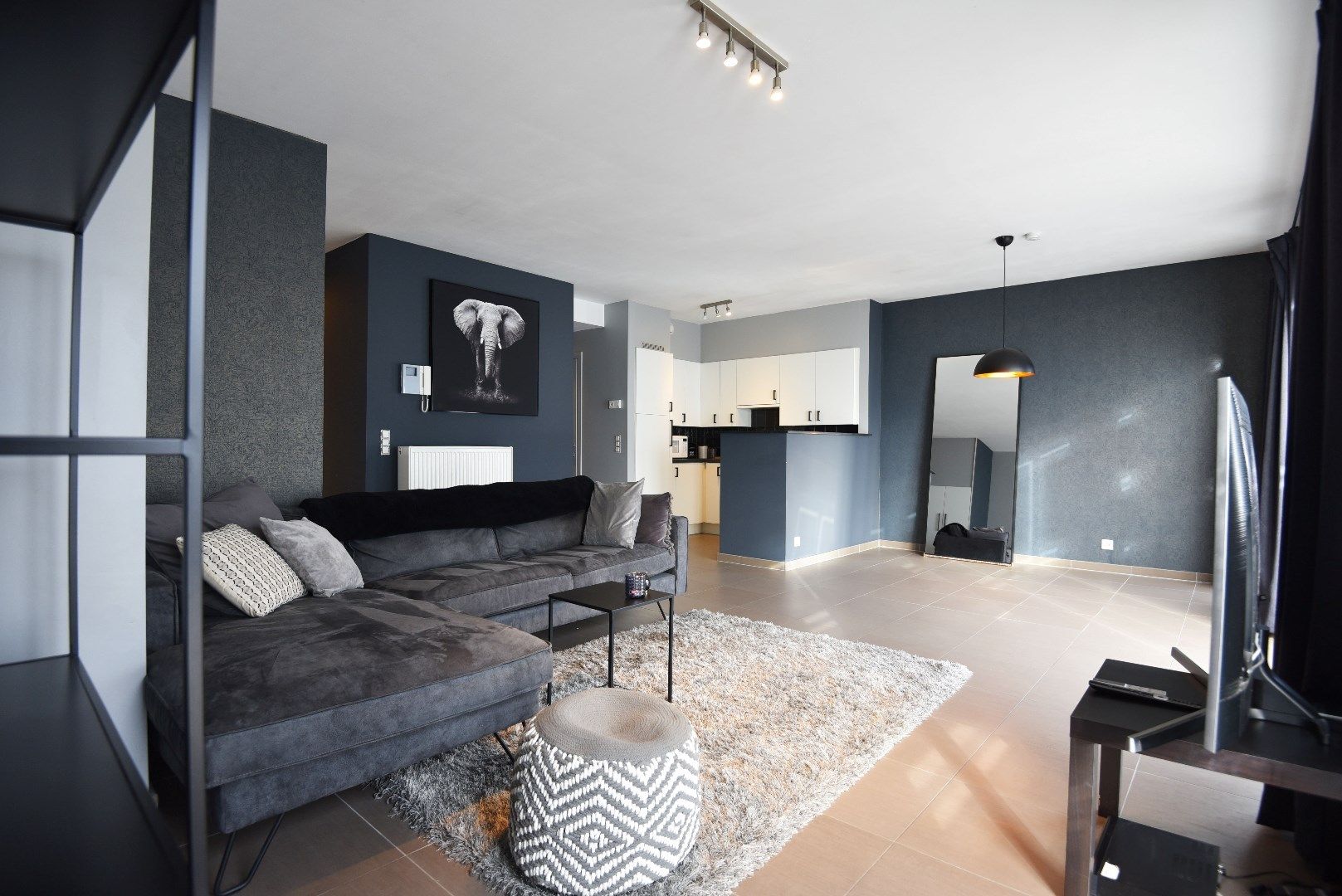 Gelijkvloers appartement met 2 slaapkamers en terras te Knesselare foto 2