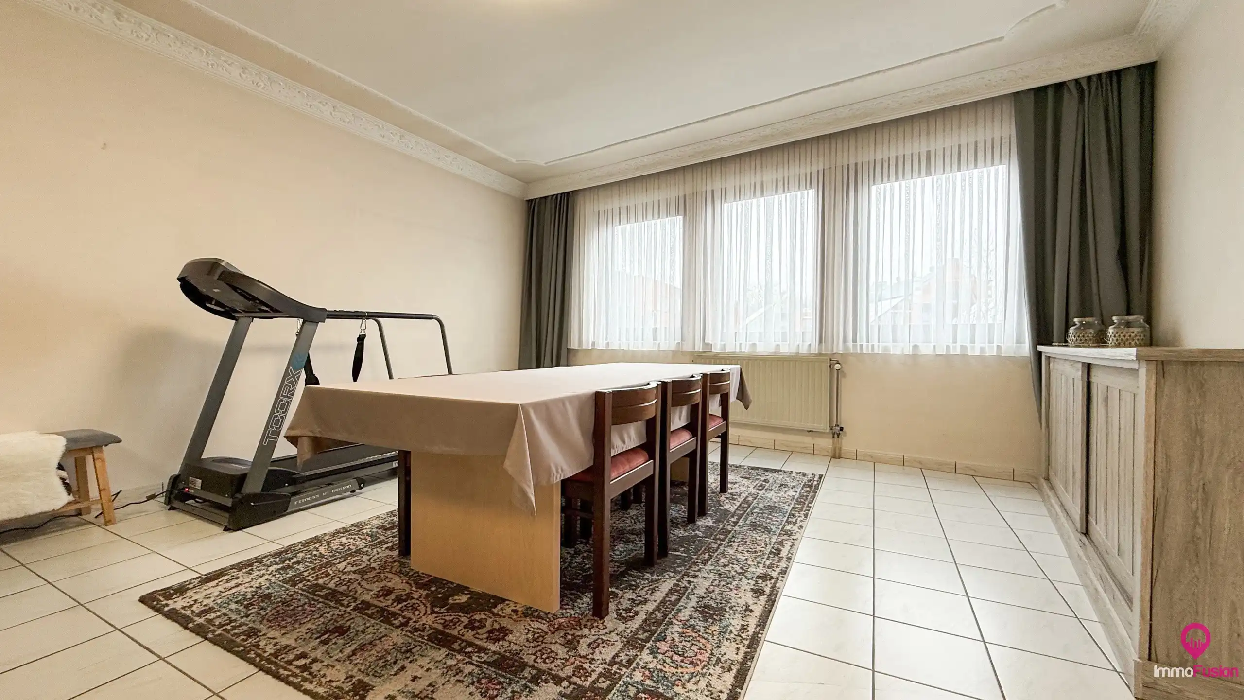 Handelspand met woonst op zeer goede commerciele ligging! foto 14