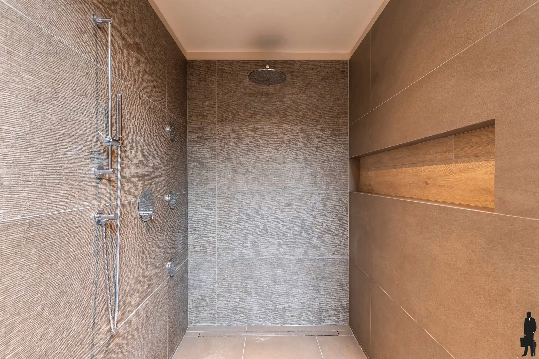 Recente, energiezuinige villa op toplocatie te Schilde foto 22