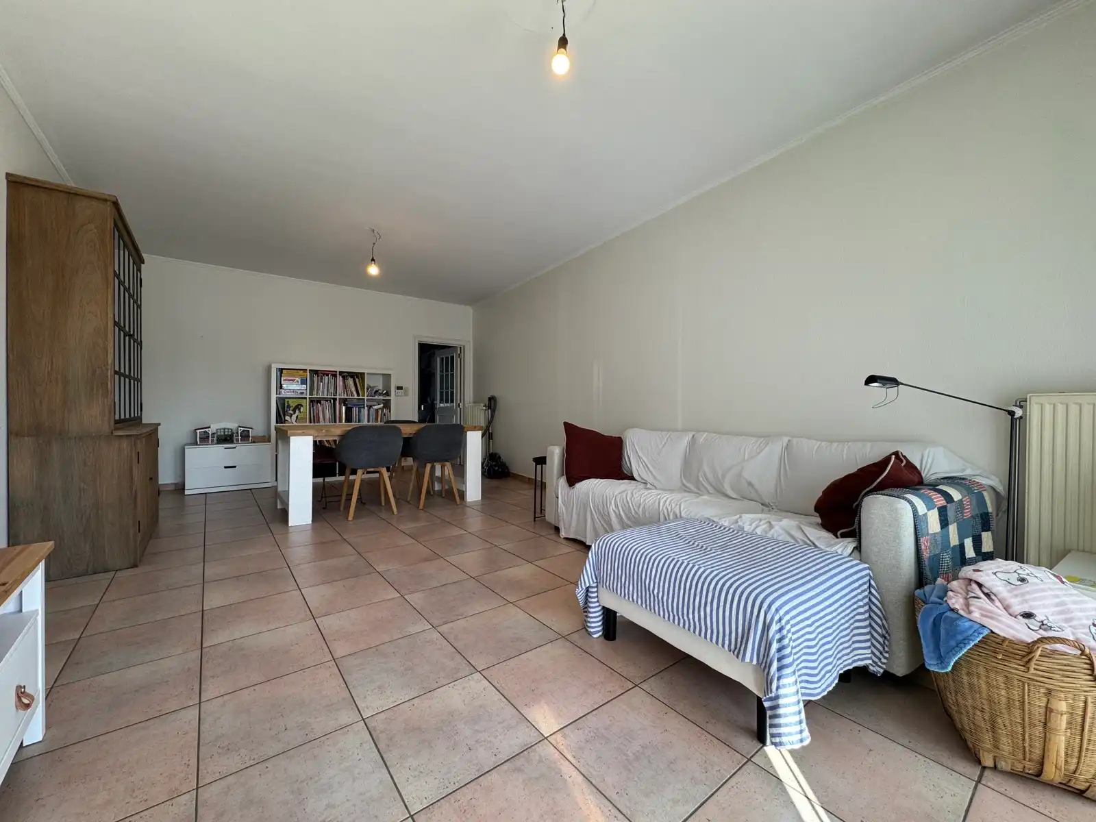Gelijkvloers appartement met ruime privé tuin en garage foto 16