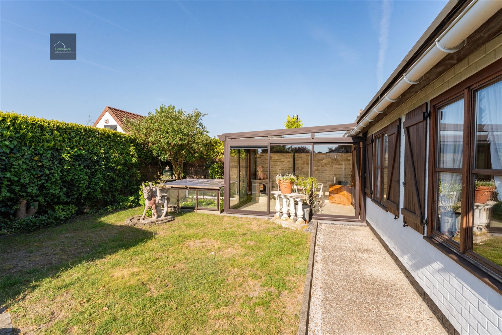Grote vakantiewoning met tuin & staanplaats vlakbij zee. foto 3