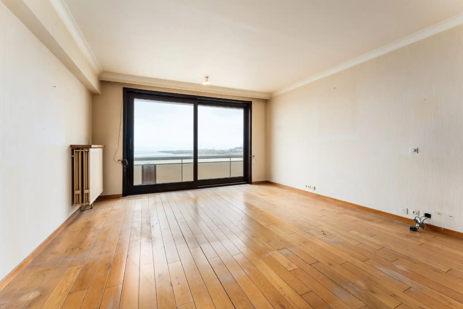 Te renoveren 2 slaapkamer appartement foto 6