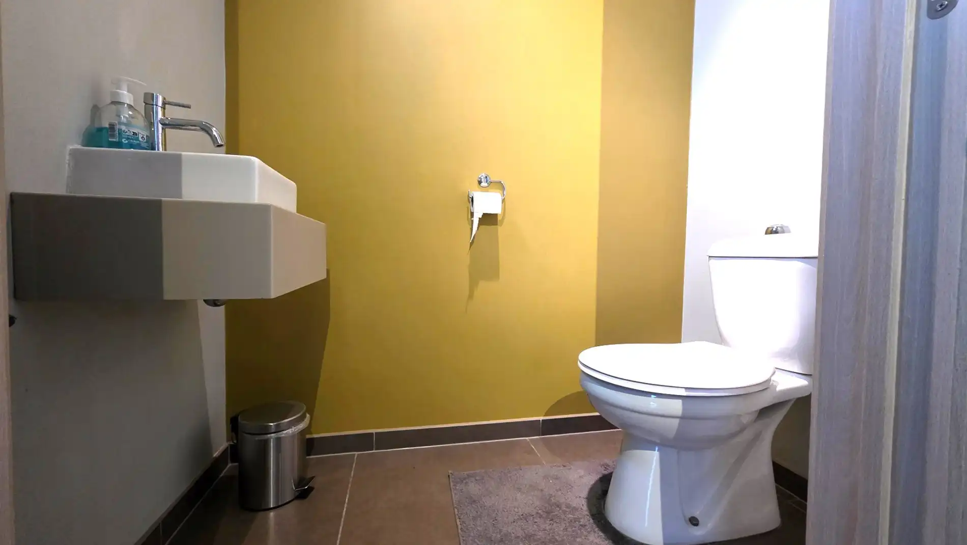 EPC A woning met 4 slpk, tuin en carport foto 29