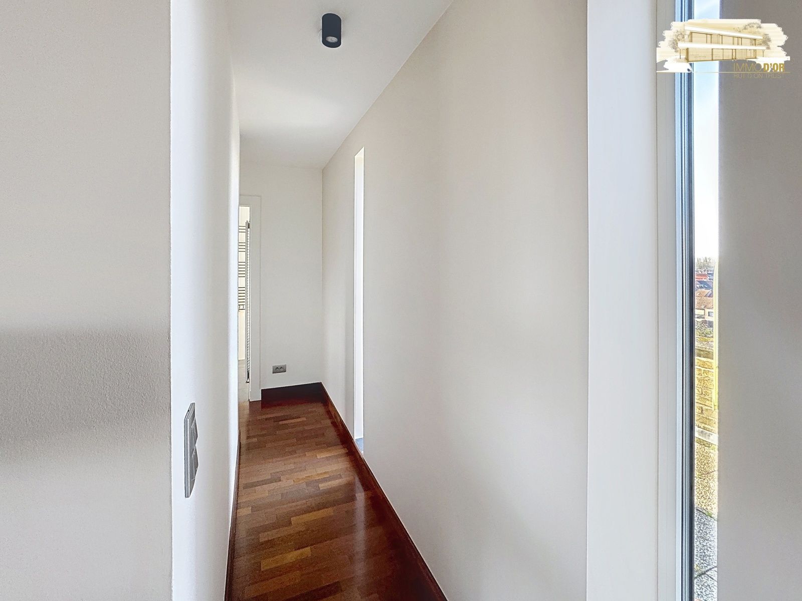 Prachtig dakappartement met een zeer groot Zuid en W-terras  foto 12