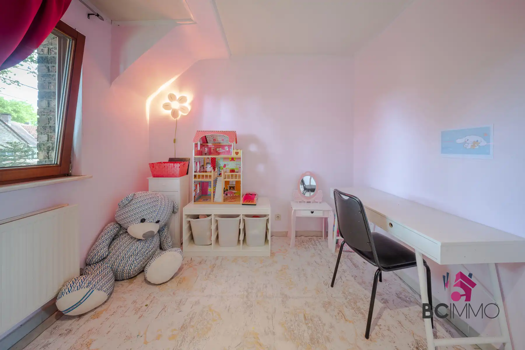 Halfopen woning in groene woonwijk  foto 14