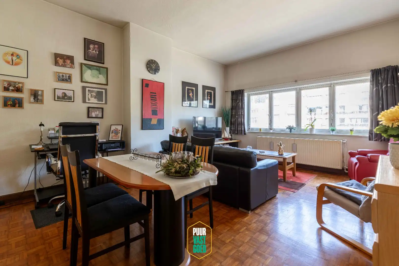 Art Deco opbrengsteigendom aan de rand van stad foto 11