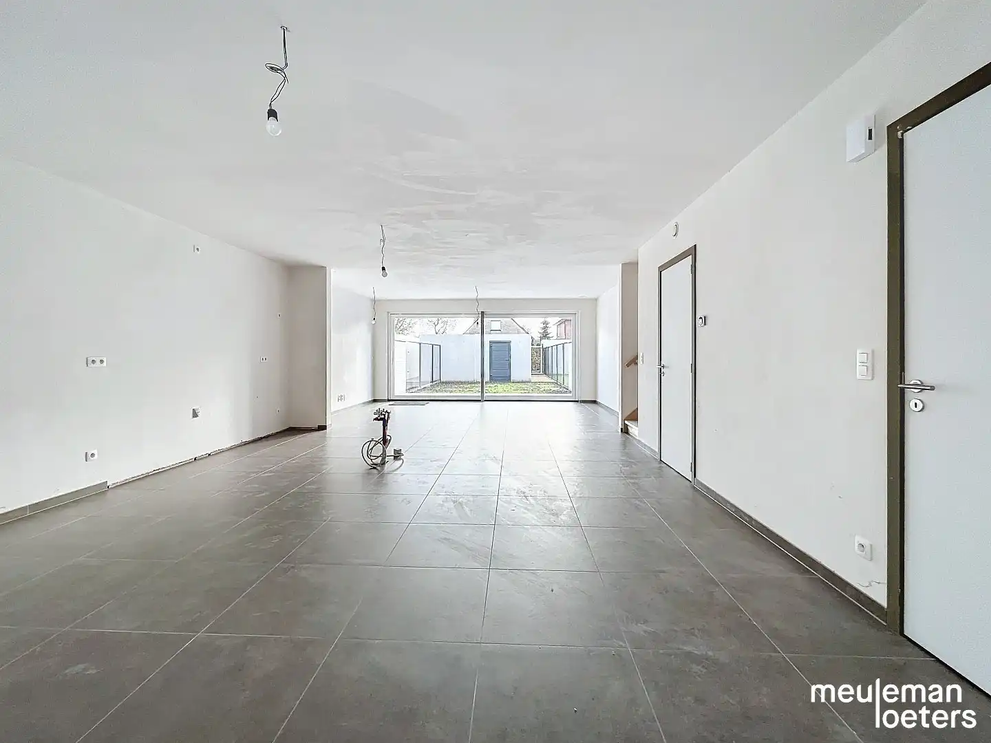 Prachtige nieuwbouw woning in centrum  foto 16