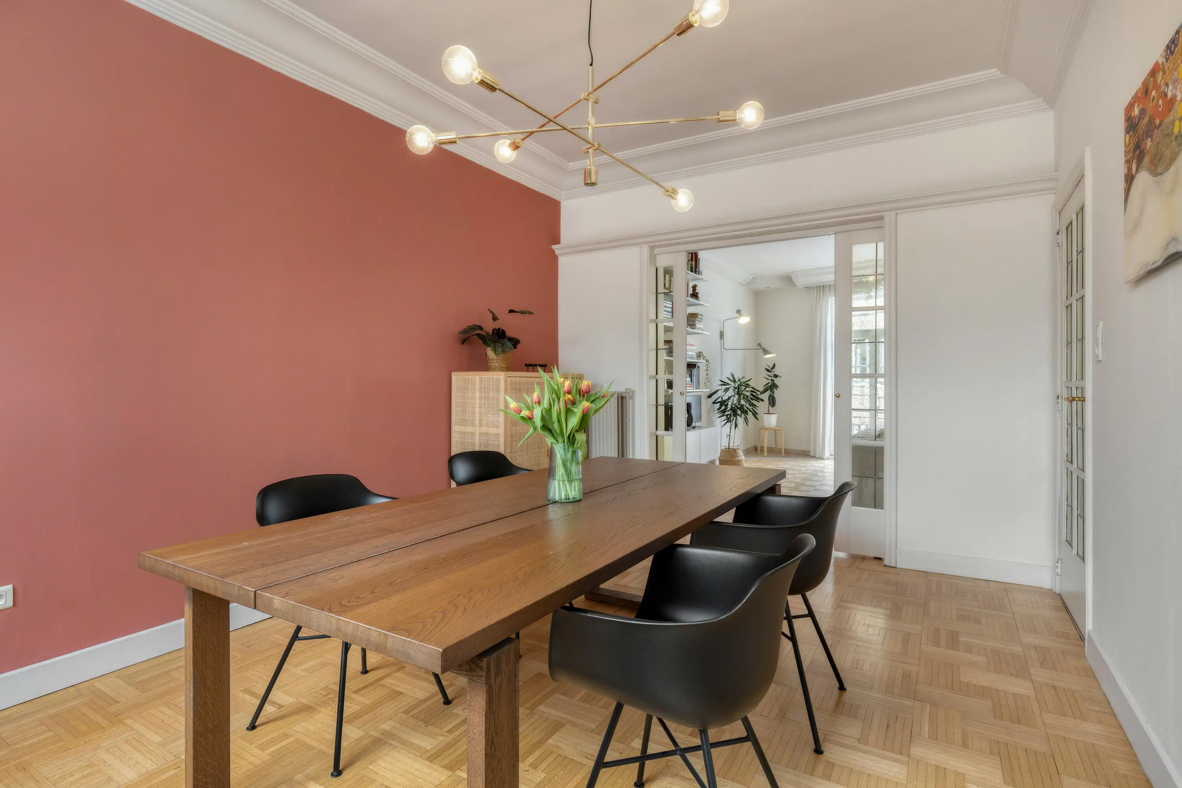 Karaktervolle burgerwoning met garage te koop in Mechelen foto 6