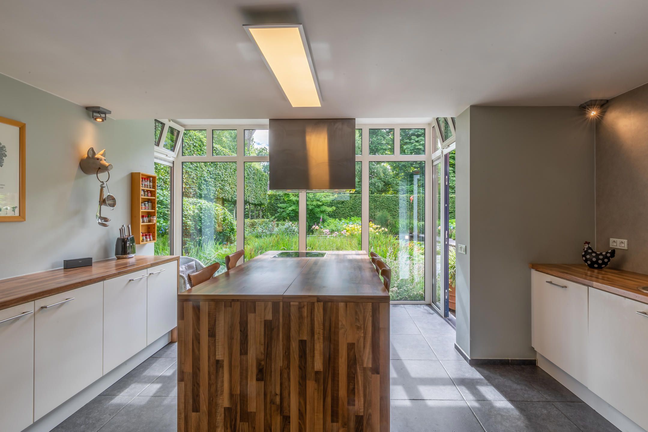 Prachtig perceel van 3348m2 met magnifieke tuin. foto 12