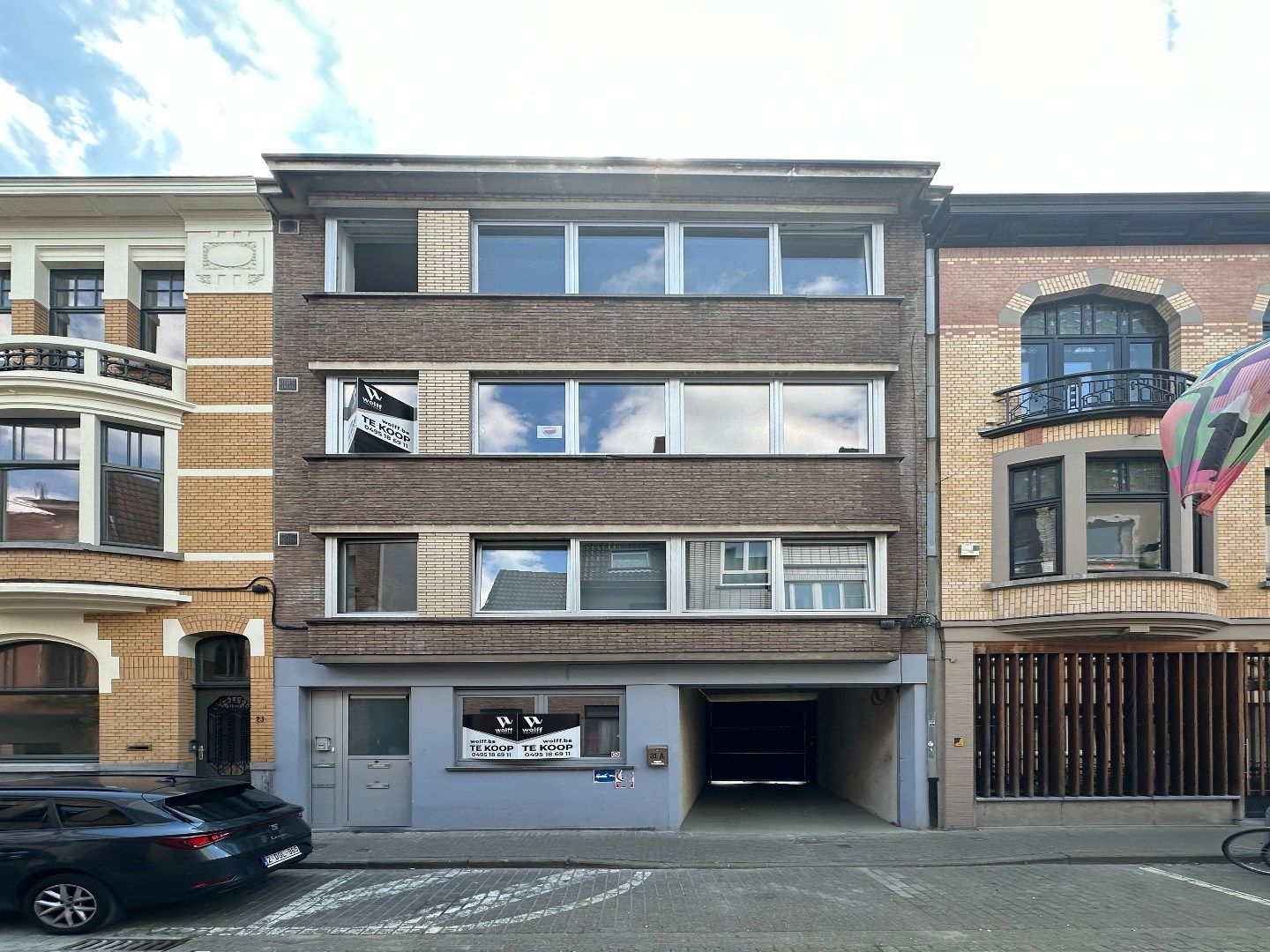 Uitstekend gelegen appartement nabij het begijnhof met koer/terras  foto {{pictureIndex}}