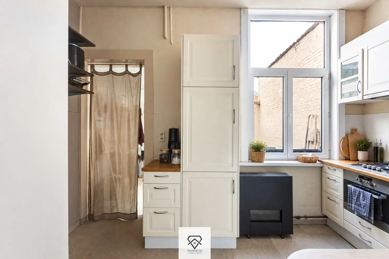 Karaktervolle woning met gezellige buitenruimte in Gent foto 7