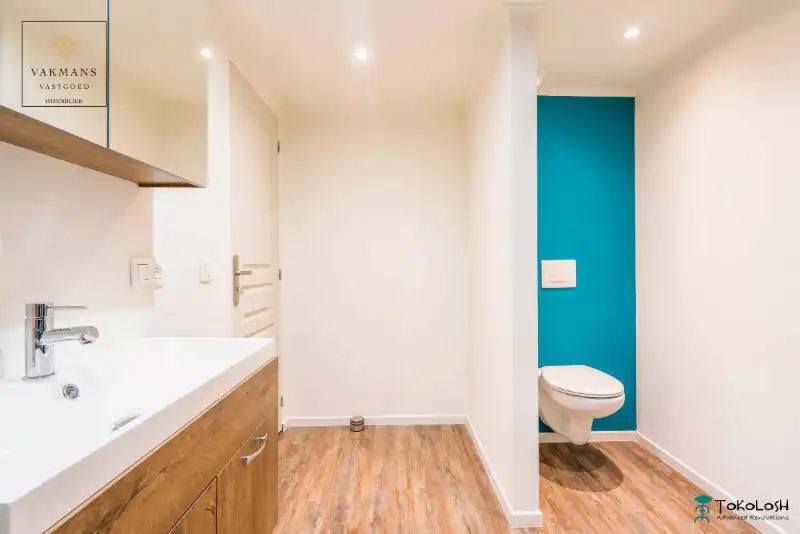 Gerenoveerde woning met 3 slaapkamers foto 10