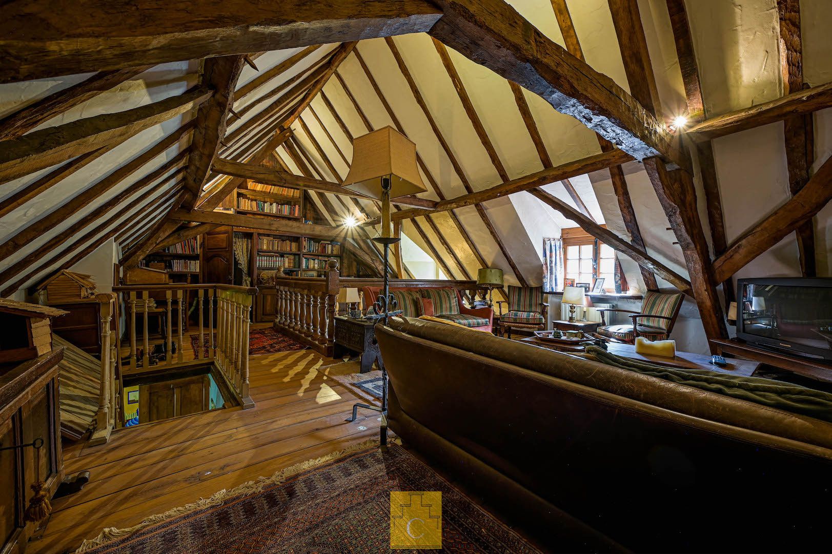 sfeervol landhuis met schuur, garage, zwemvijver en poolhouse, 3 paardenstallen, akkerland en weiland. Idyllische locatie te Torhout (Sint-Henricus), 2,55 ha foto 25