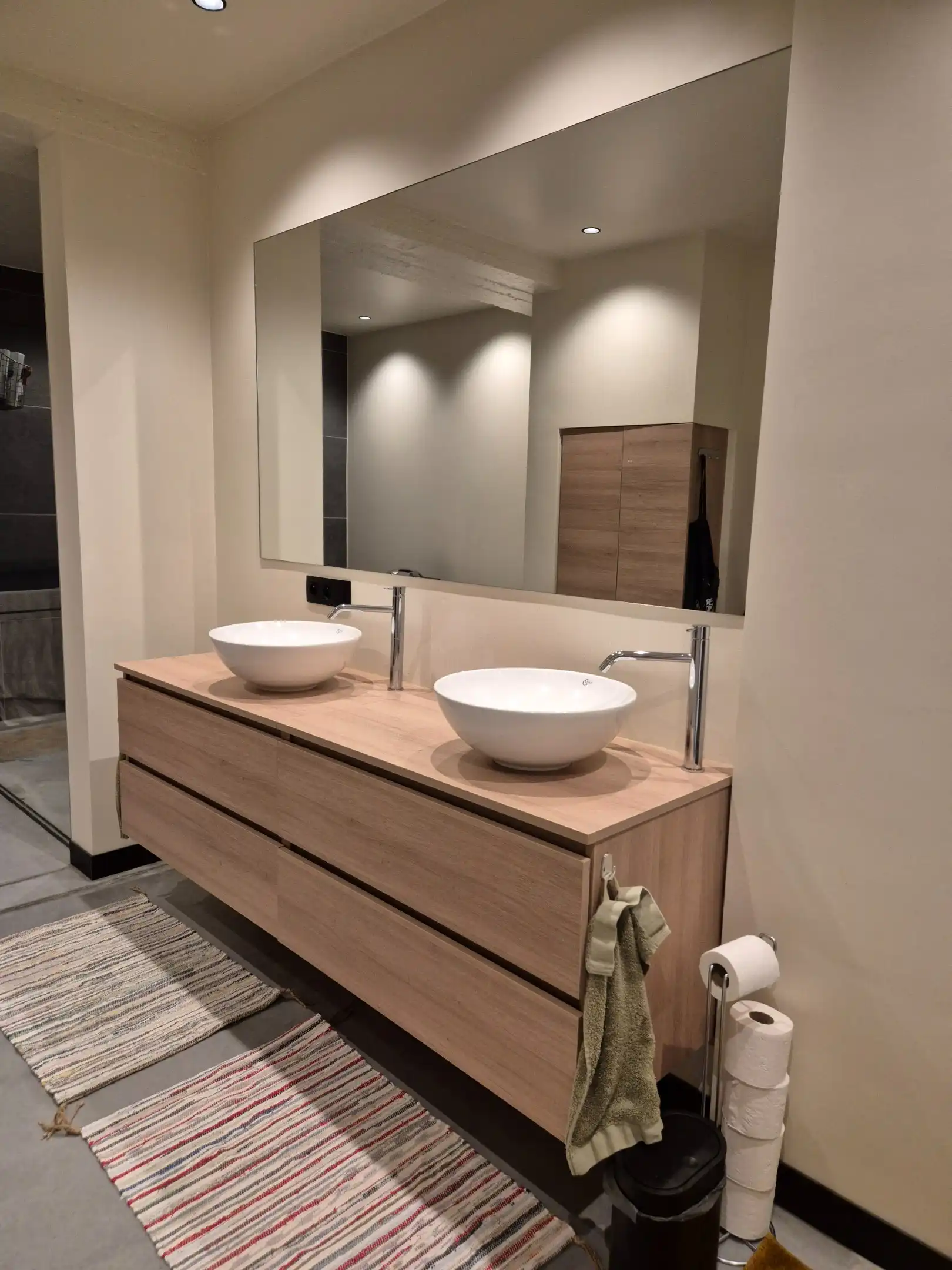 Appartement (loft stijl) in het centrum met 2 slaapkamers en terras foto 13