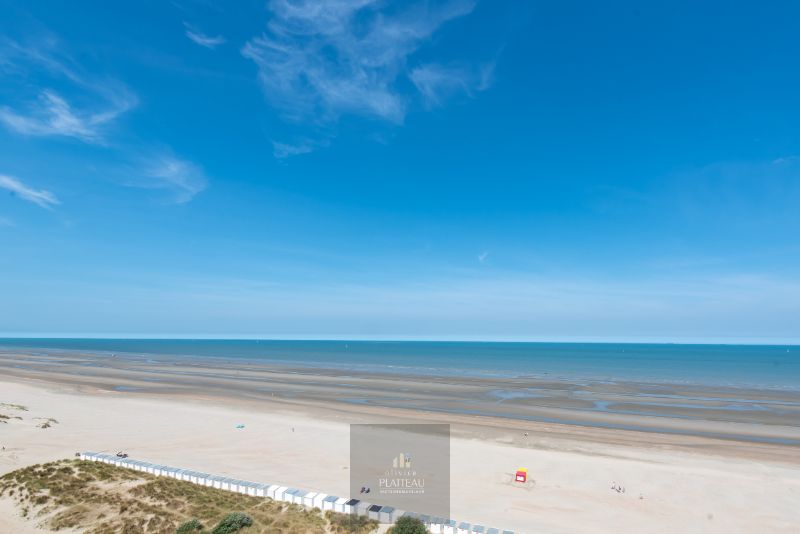 Volledig vernieuwd instapklaar 3 slpk-appartement op de zeedijk. foto 13