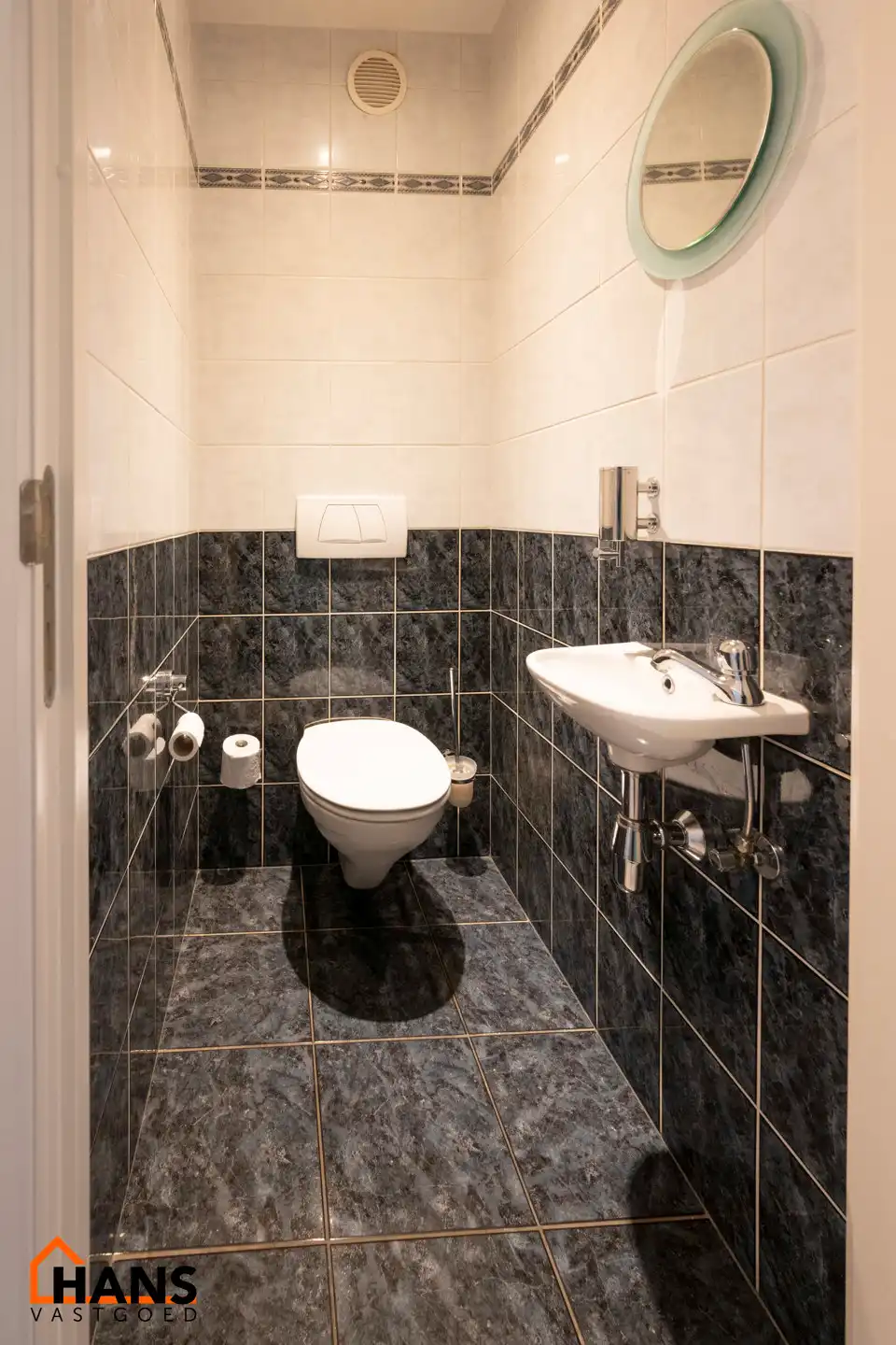 Tof appartement op de 4de verdieping met lift. foto 7