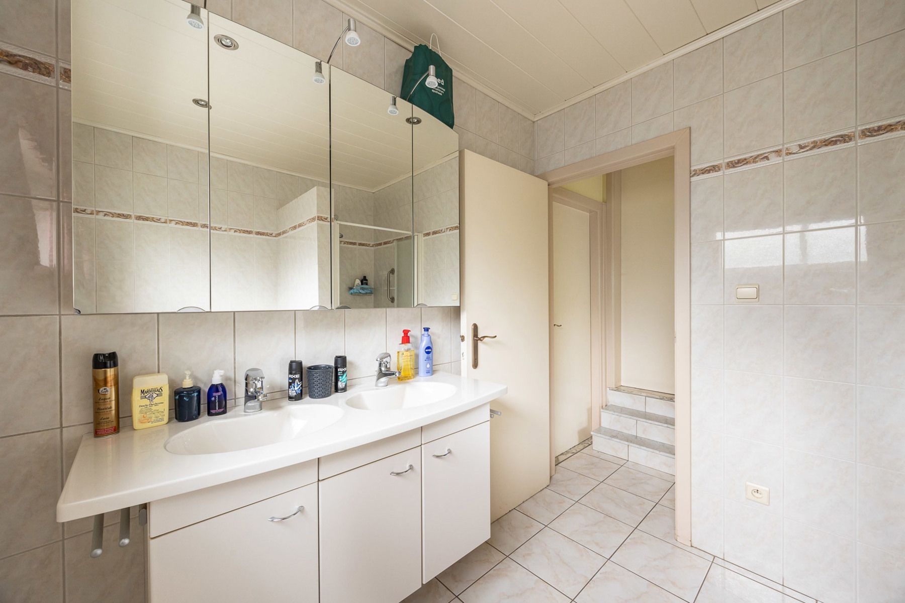 IN OPTIE. Vrijstaande woning met 3slk op 678m2 foto 15