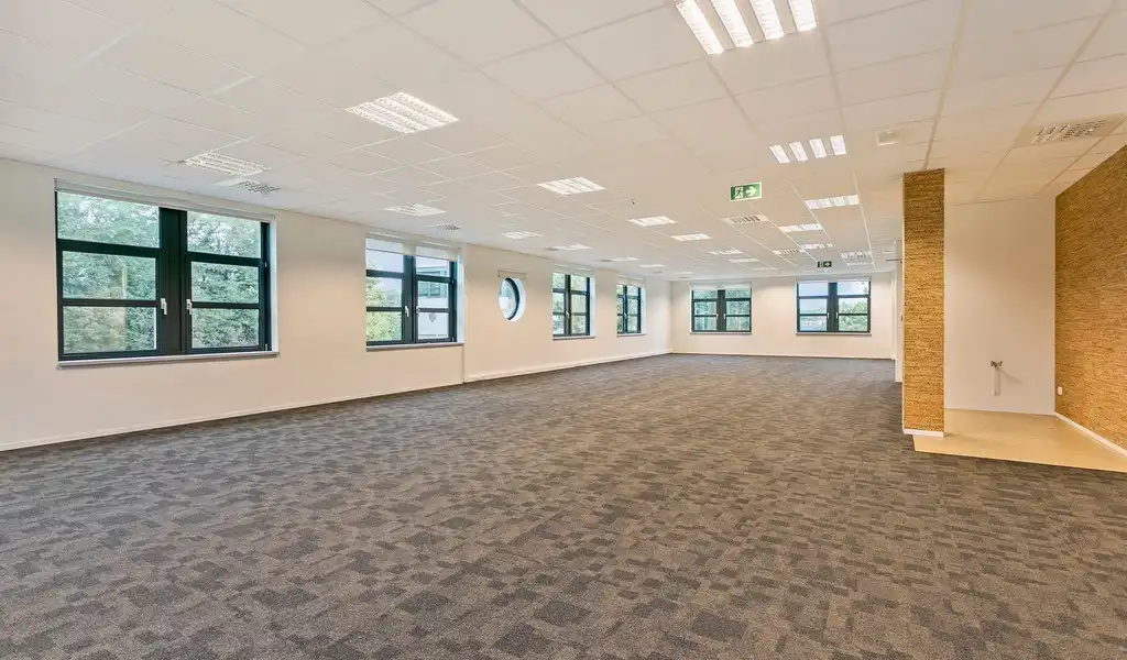 Instapklare kantoorruimte te huur in Businesspark E19 te Mechelen foto 6