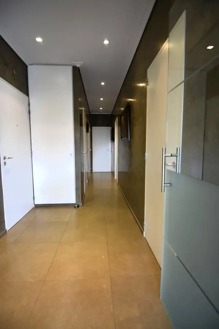 Luxe hoekappartement aan stadspark foto 10