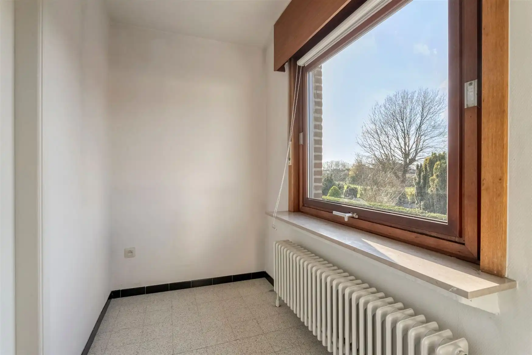 Woning gelegen in rustige, residentiële wijk foto 13