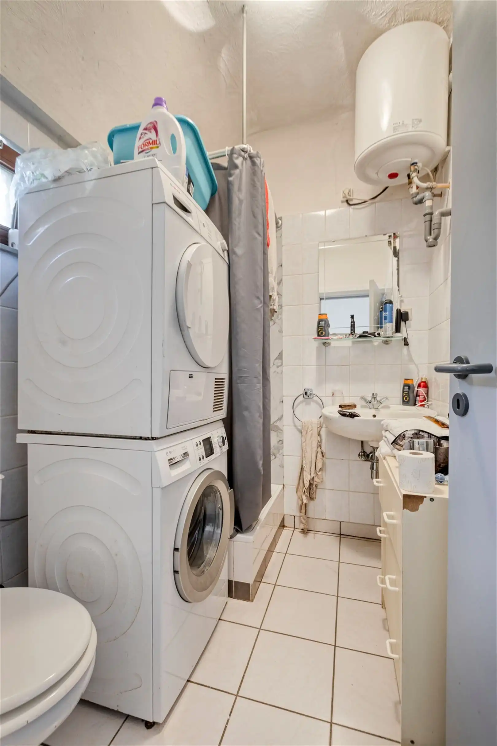 TE KOOP: Uniek woon- en investeringspand met ruime woning en 6 verhuurde studio’s te Heusden-Zolder! foto 40
