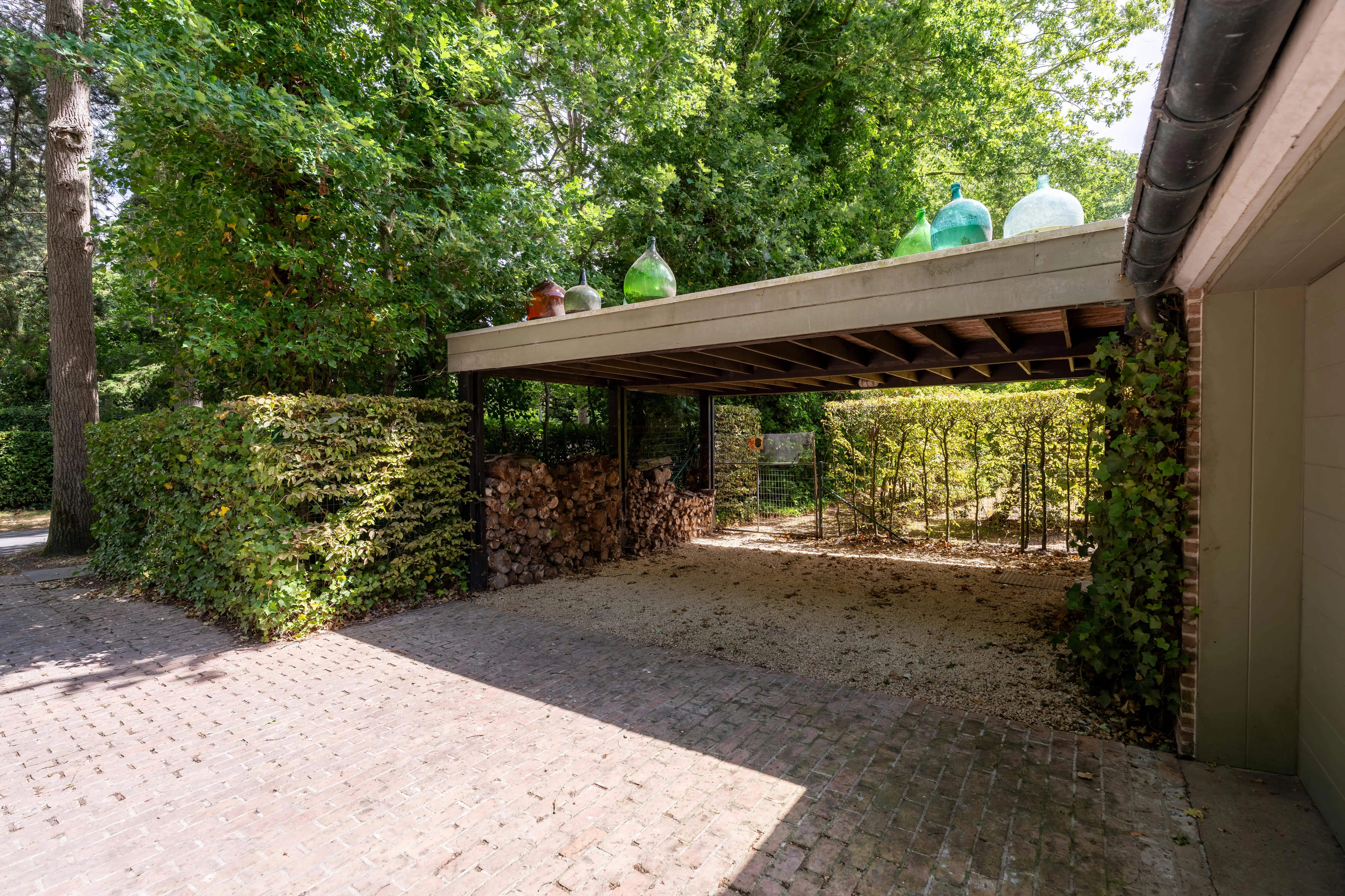 Architecturale villa gelegen in Varsenare foto 22