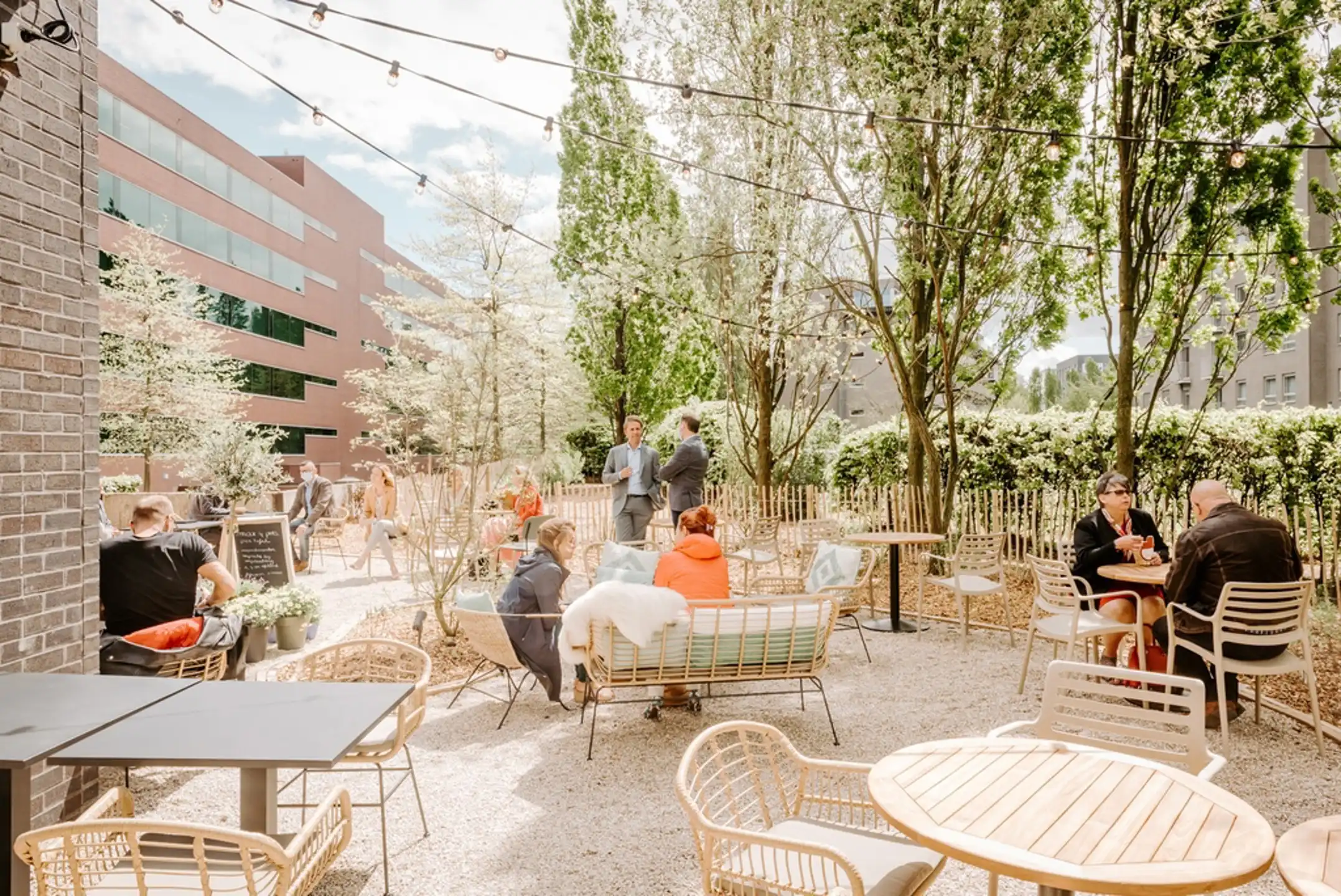 Kantoor te huur 535 m² op de gelijkvloerse verdieping foto 12