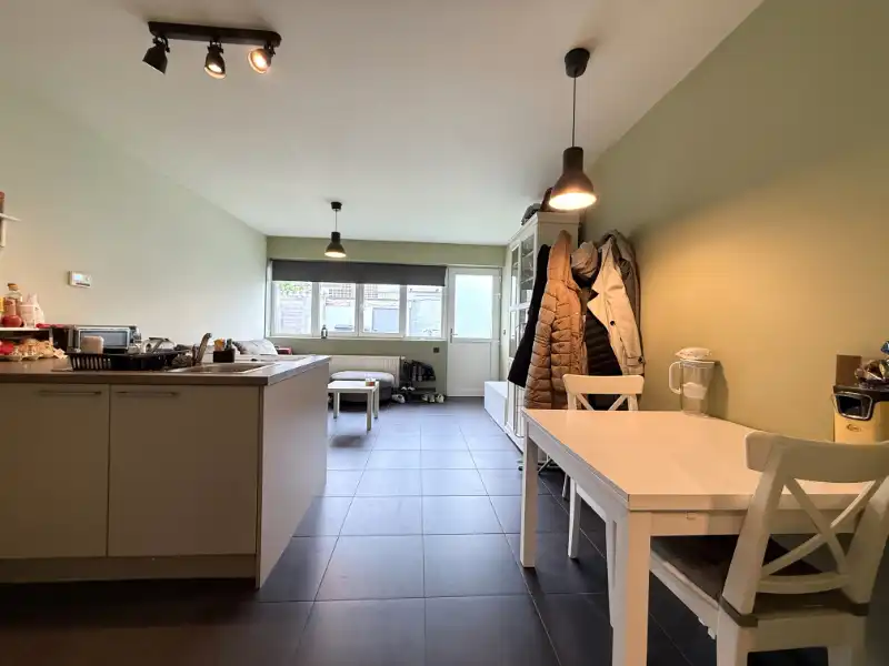 Leuke moderne woning op rustige topligging nabij Sint-Pietersstation en UZ Gent foto 3