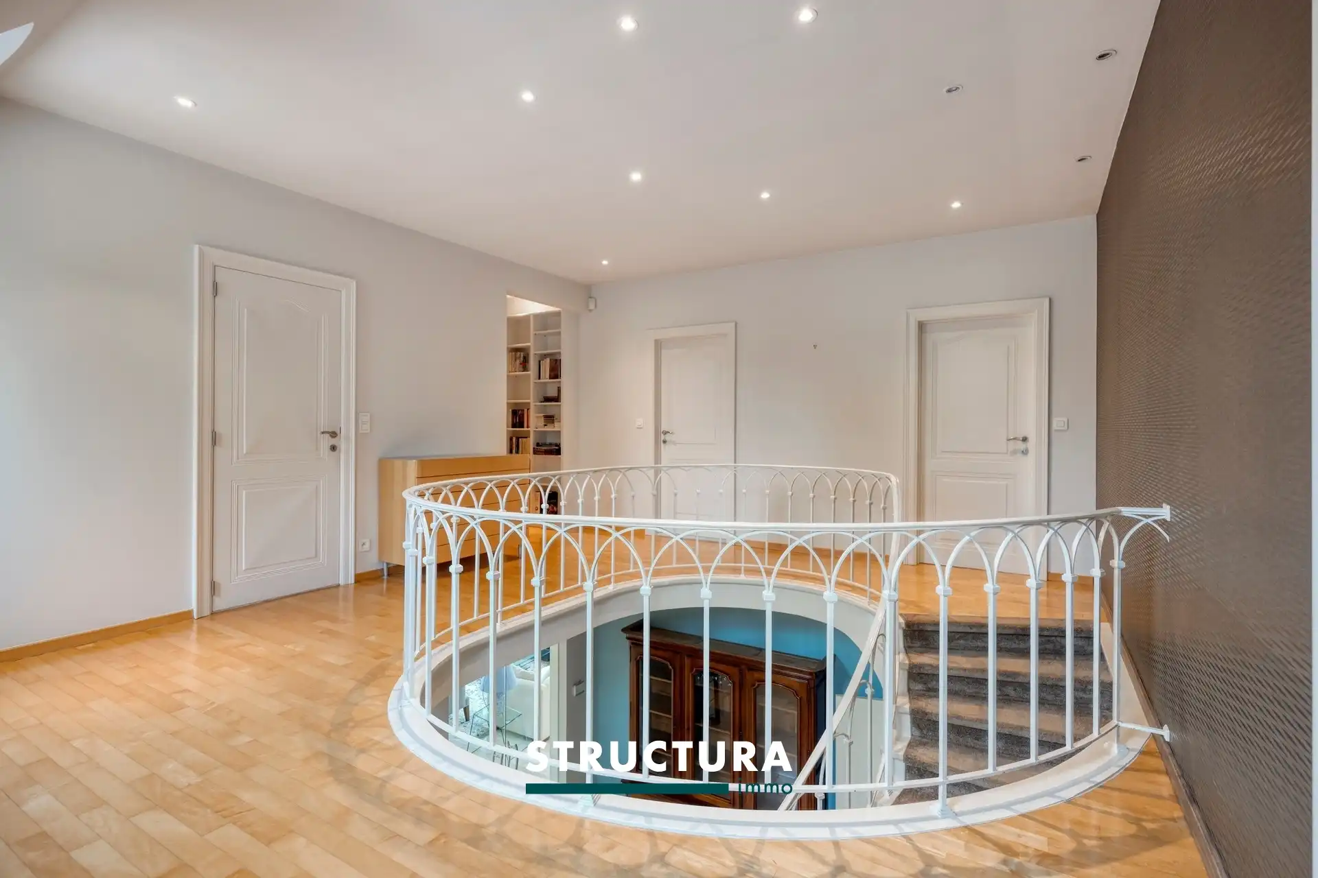 Exclusieve karaktervilla met zwembad in het prestigieuze Bouchout foto 18