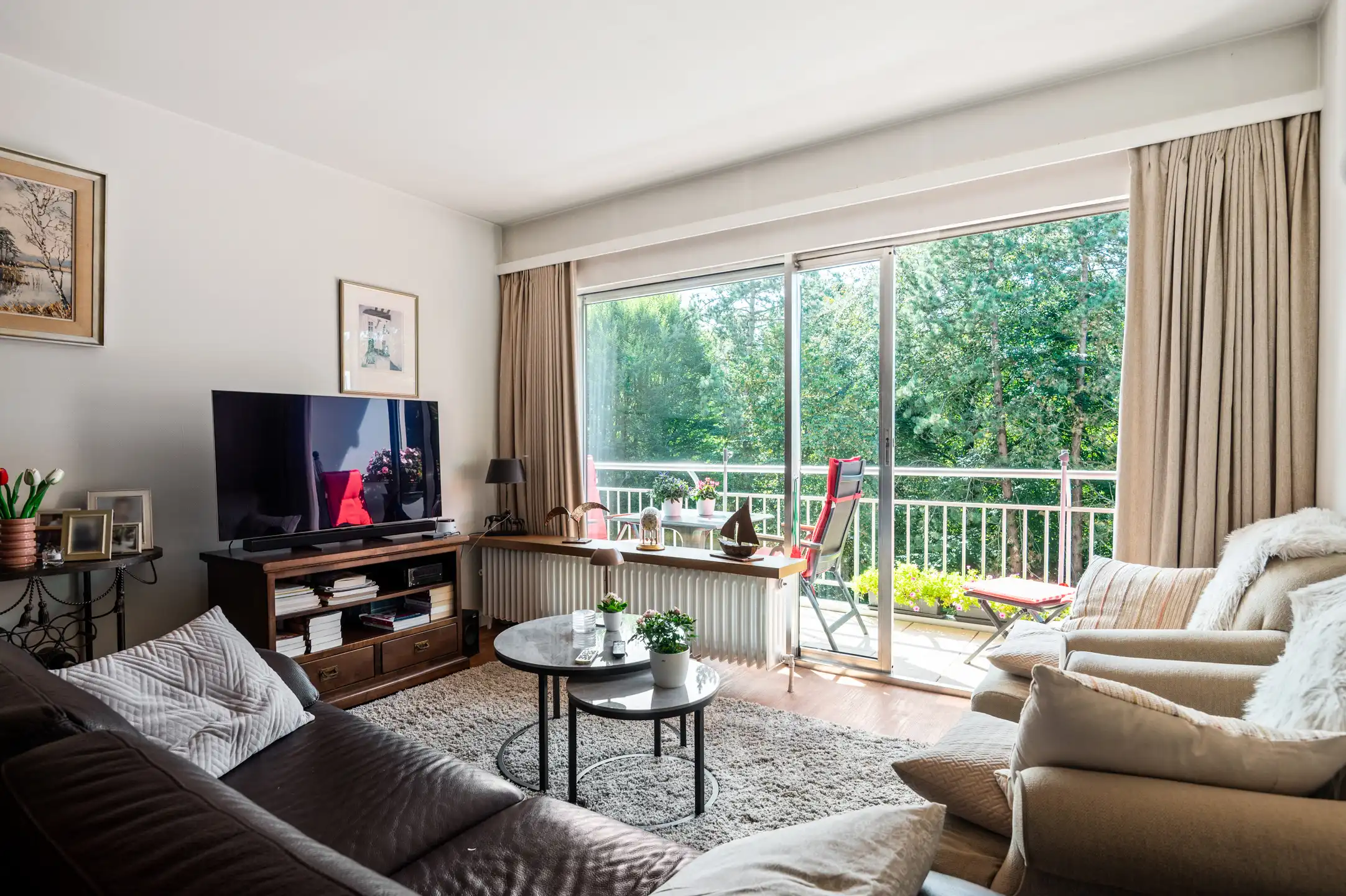 Mooi appartement met 2 slk., 2 terrassen en mog. staanplaats foto 5