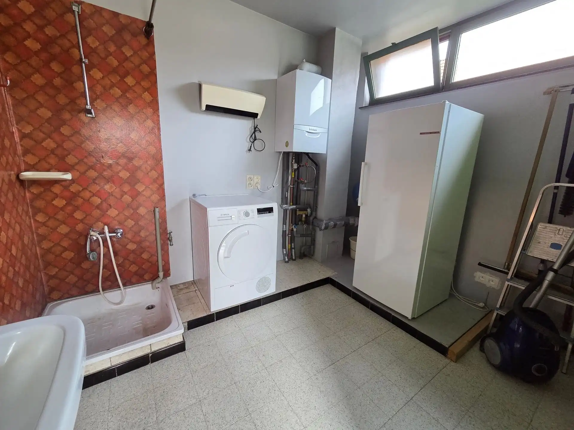 Instapklare, zeer goed onderhouden woning met 3 slks, in rustige straat foto 14