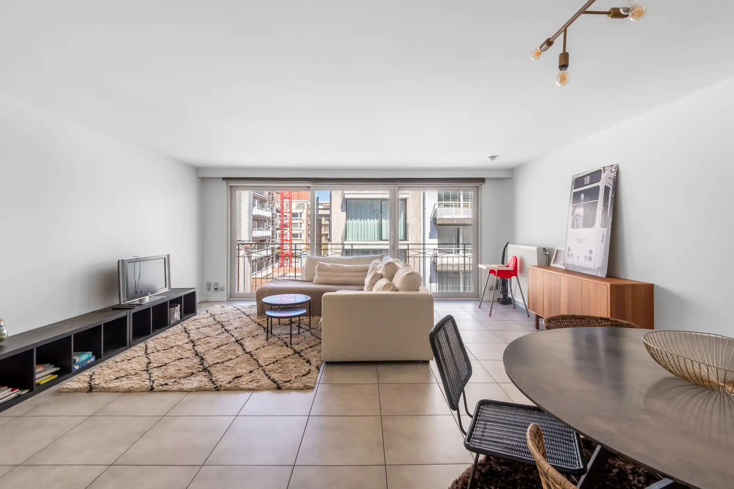 Mooi, instapklaar appartement gelegen vlakbij de Dumortierlaan en de Zeedijk. Inpandige garage te koop ! foto 4