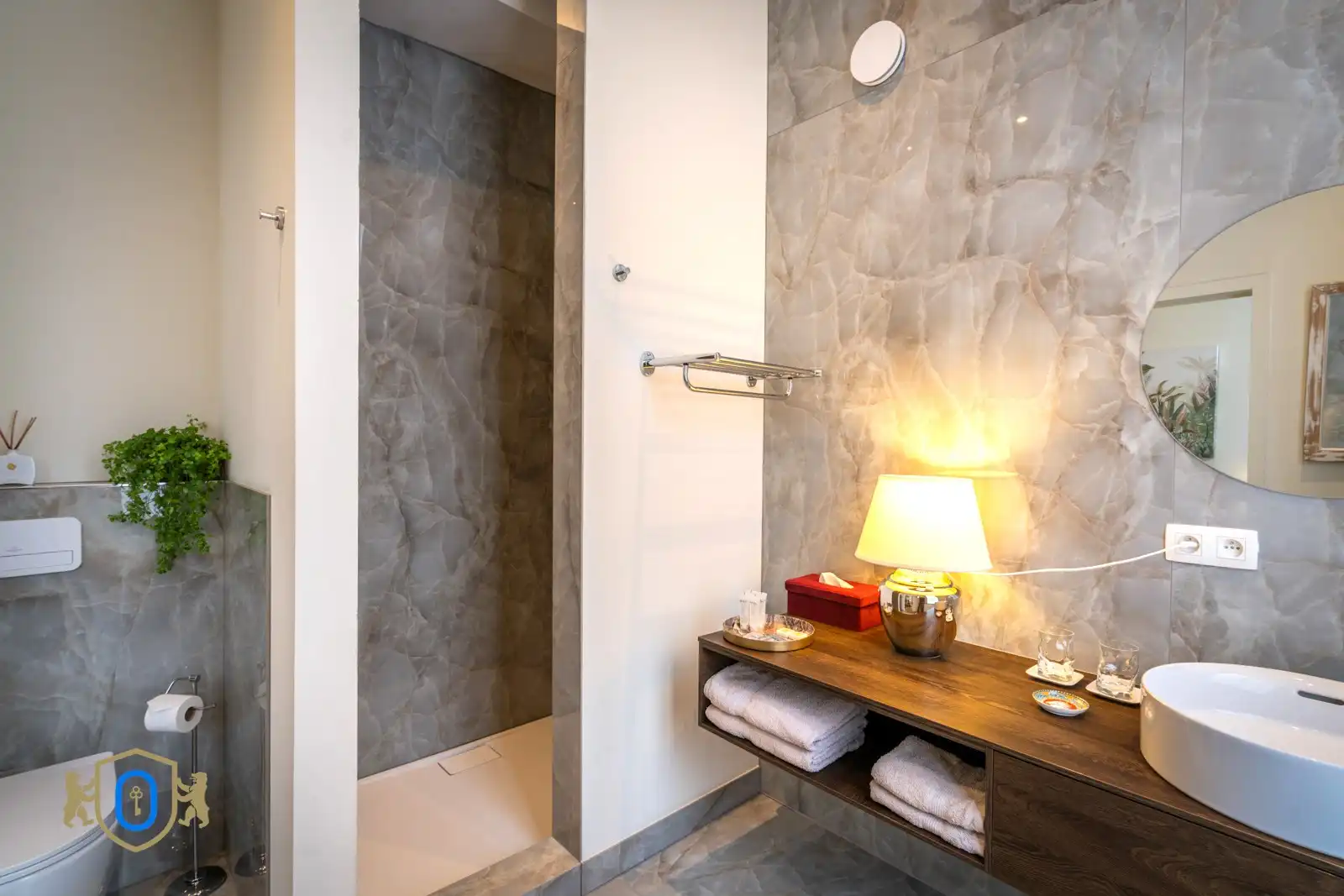 Riante 5-slpkr herenwoning centrum Brugge  foto 21