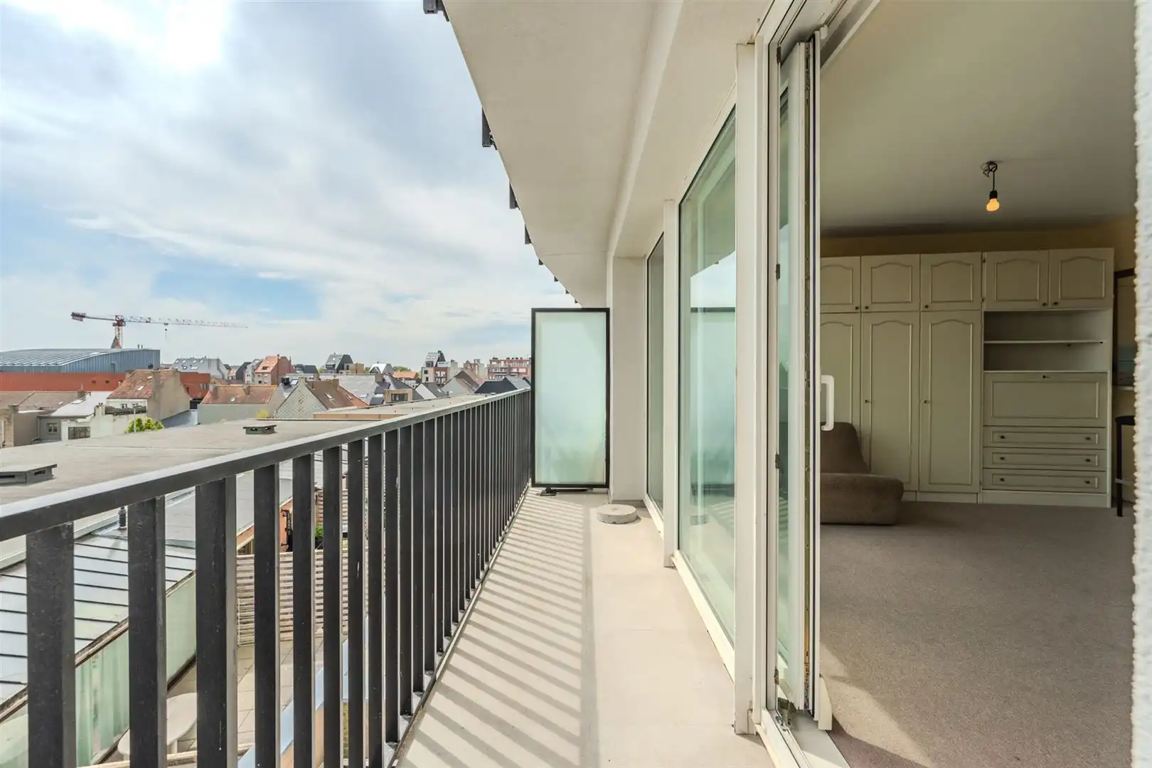 Zonnige studio met open zicht foto 14