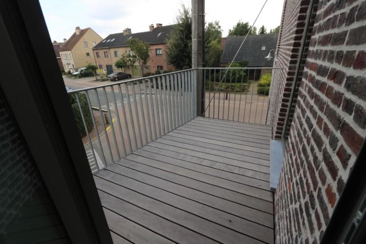 Prachtig appartement op 1e verdieping met terras foto 6