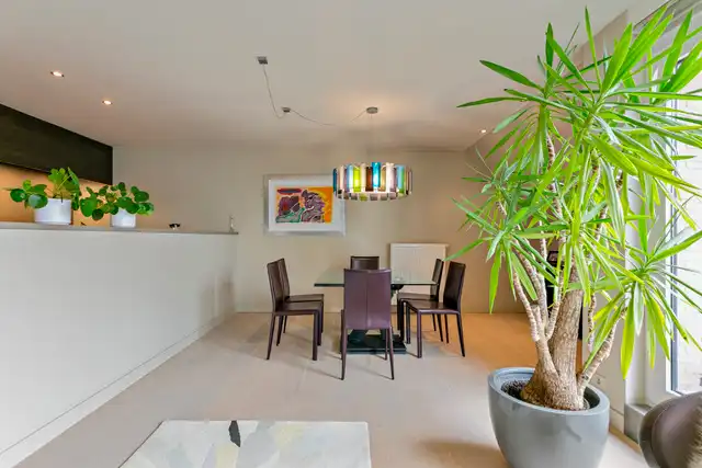 Exclusief duplex-appartement met 3-slk en riant terras op gegeerde ligging aan de Visserij foto 7