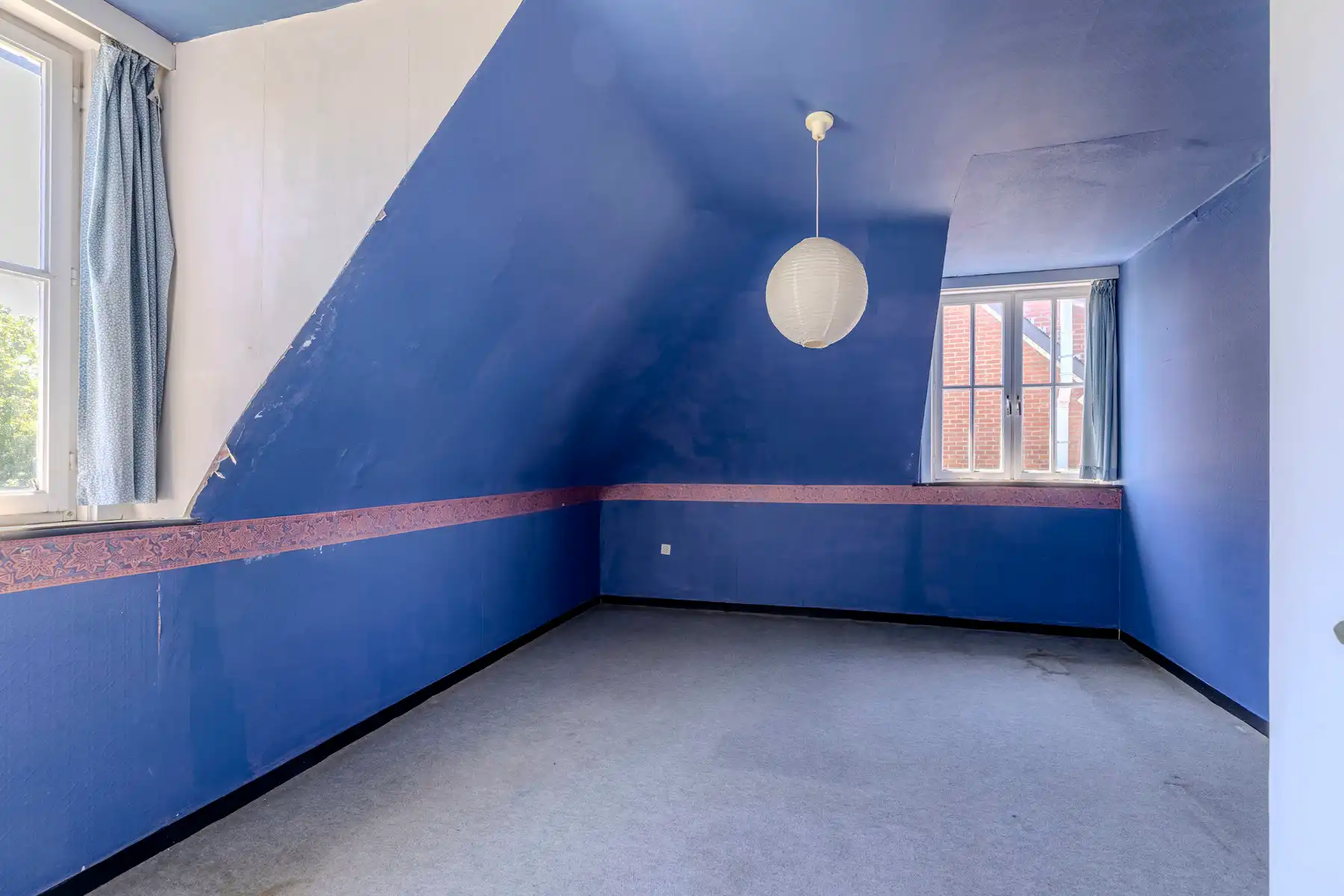 Op te frissen woning gelegen in groene omgeving op ruim 995 m² grond  foto 17