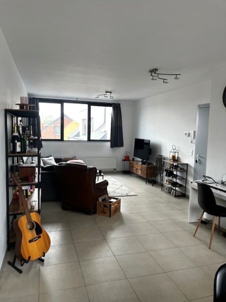 Goedgelegen appartement foto {{pictureIndex}}